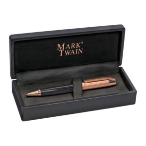 Alternative view of Pix Mark Twain